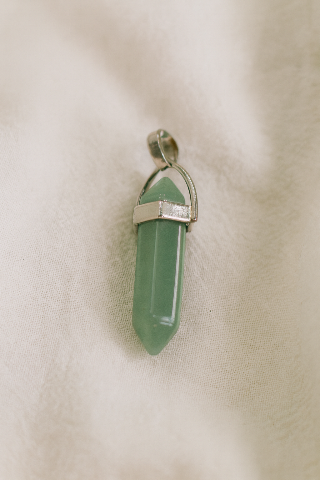 DARK GREEN AVENTURINE PENDANT