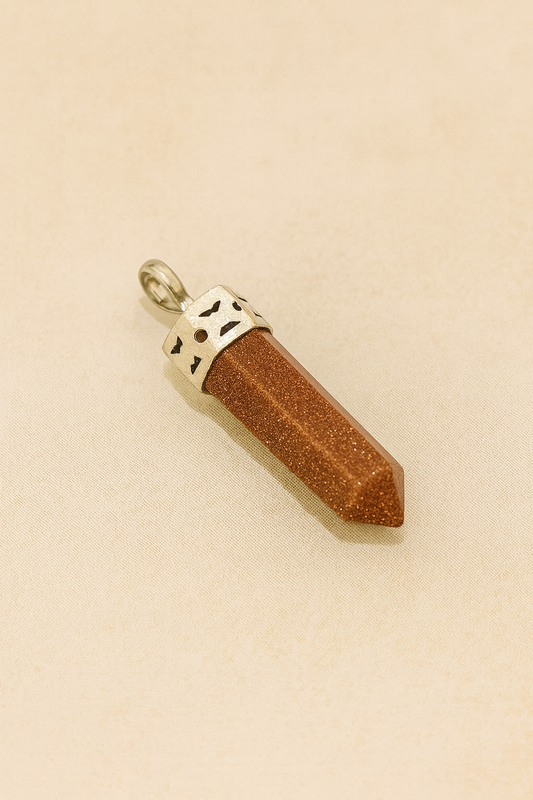 RED GOLD STONE PENDANT
