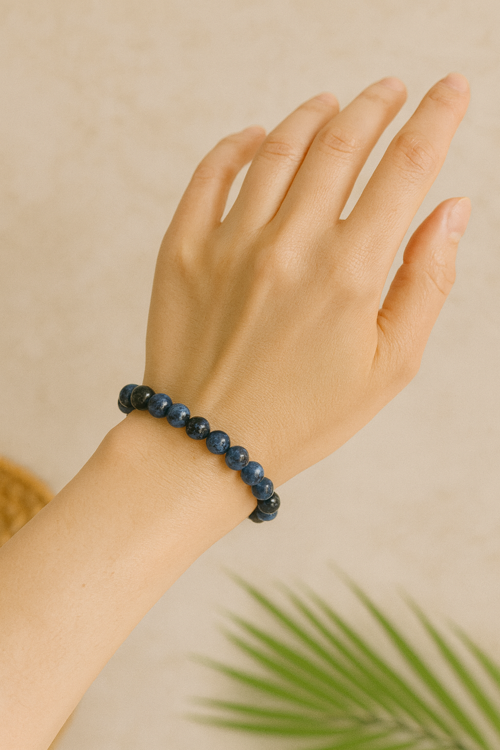 KYANITE (PREMIUM)