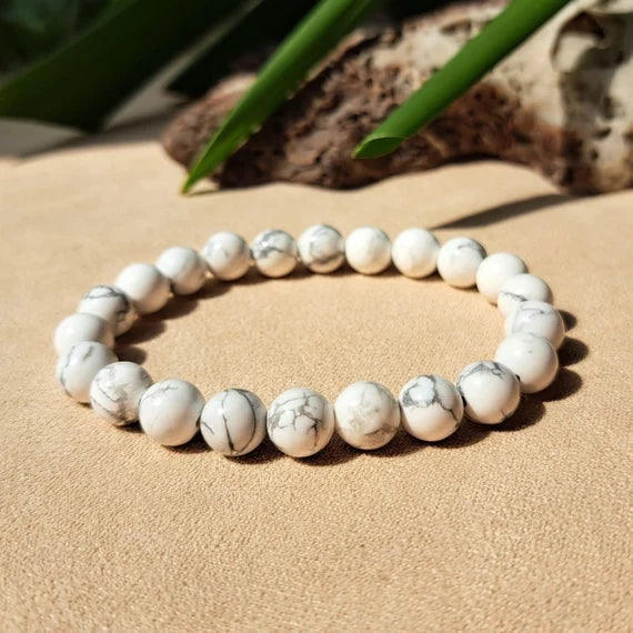 Natural Howlite Bracelet – Stress Relief, Emotional Balance & Calm Mind Crystal Bracelet